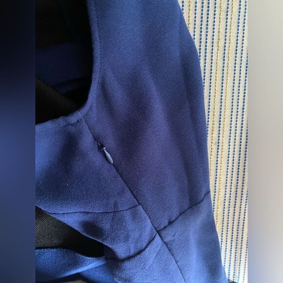 MAJE Mini Dress Womens Sz 2 Blue Fit & Flare Sleeveless V Neck Zip - Picture 12 of 14